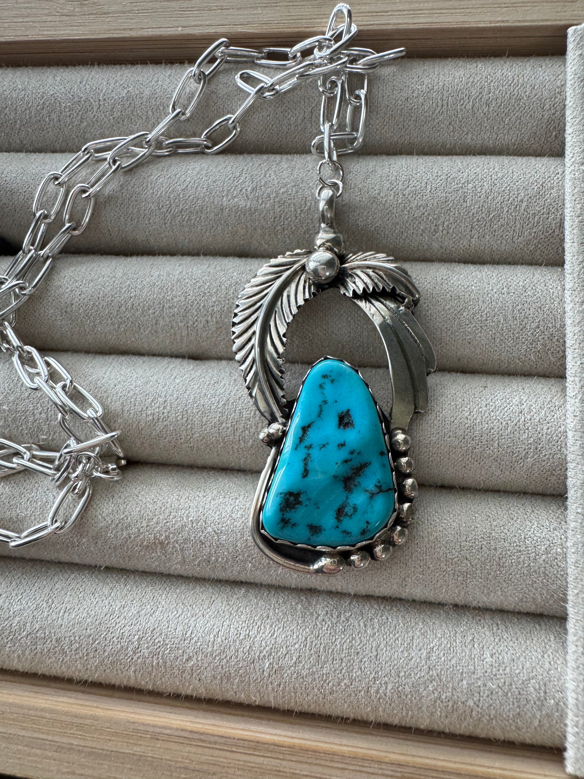 STERLING TURQUOISE NECKLACE