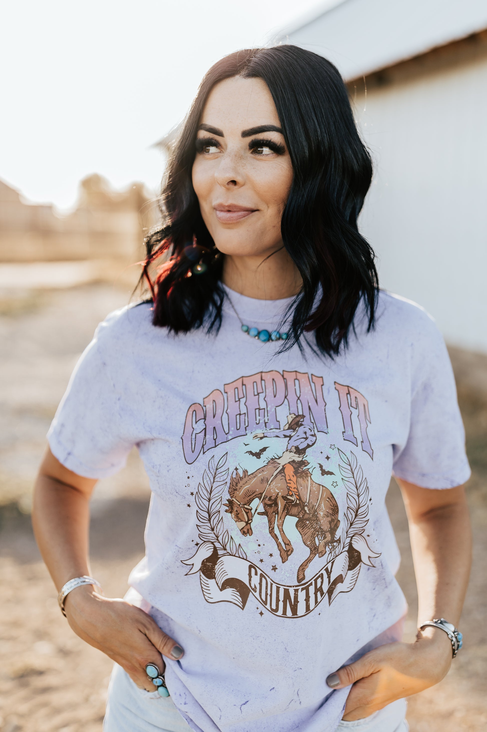 CREEPIN IT COUNTRY ACID WASH TEE