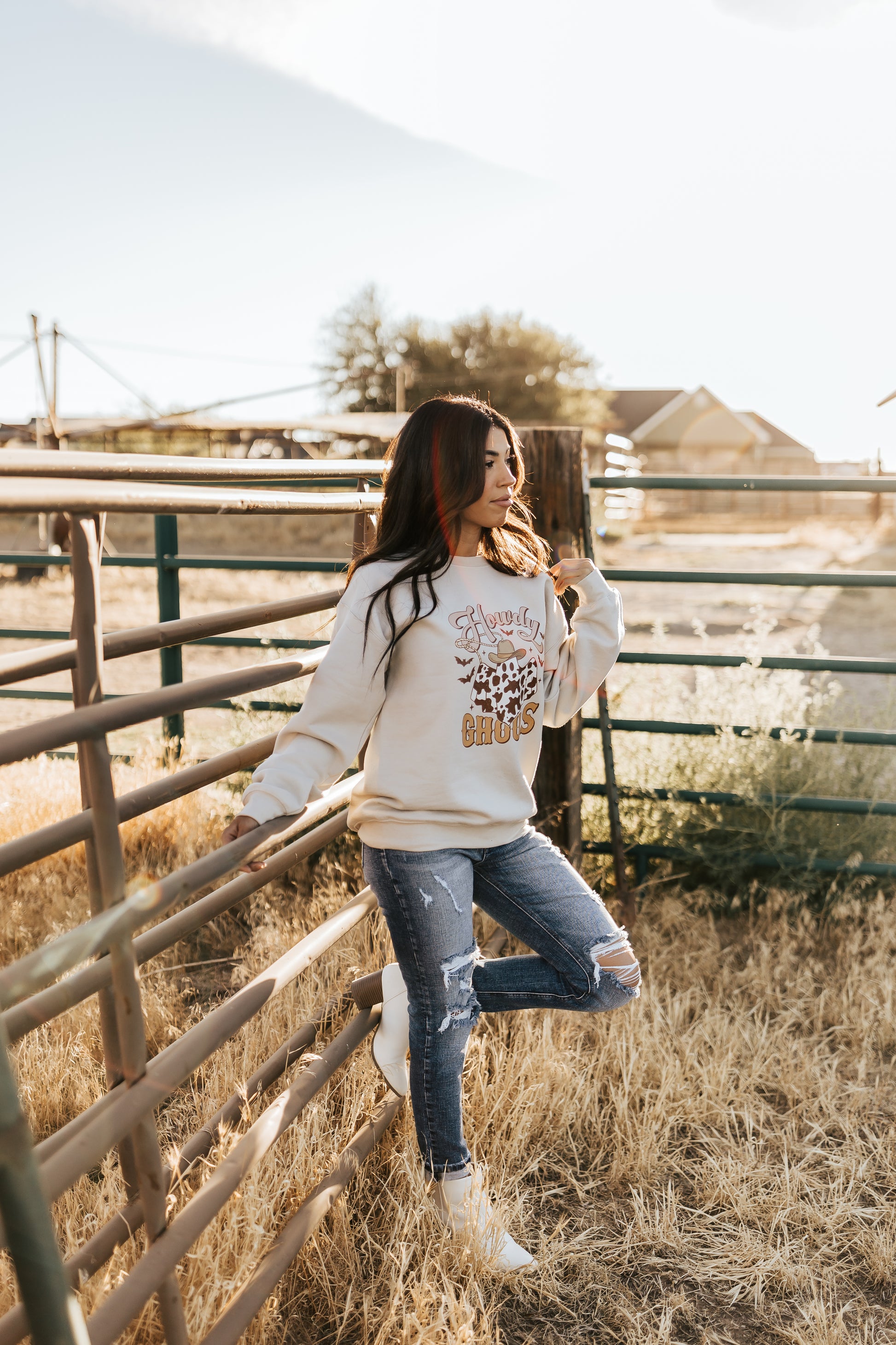 HOWDY GHOULS SWEATSHIRT