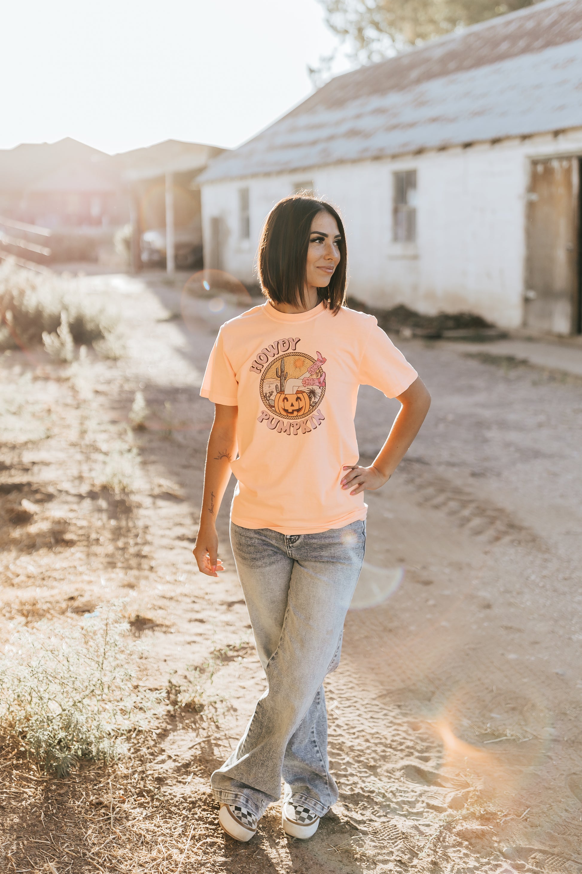 HOWDY PUMPKIN TEE