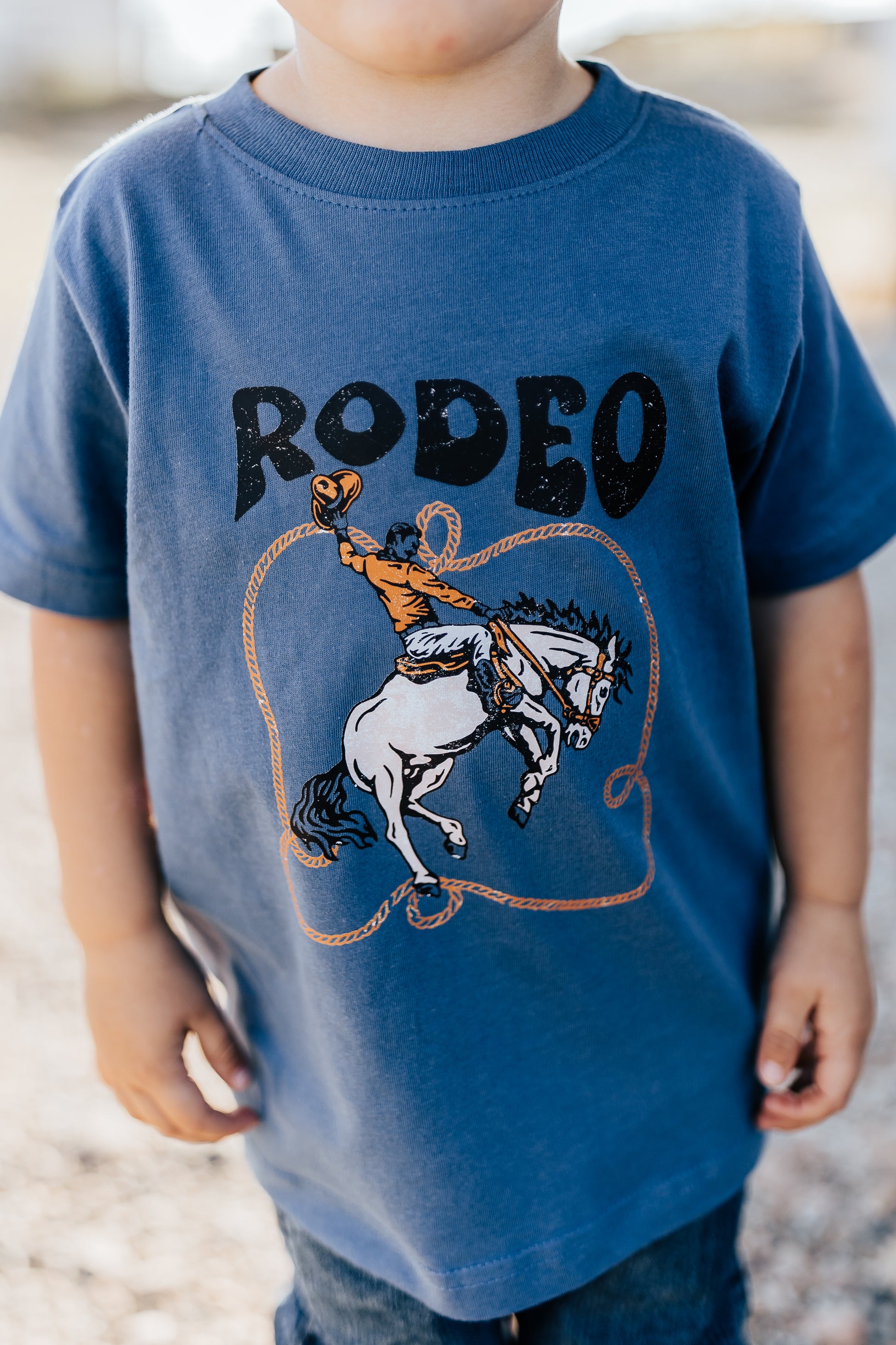 RODEO BUCKIN HORSE TEE