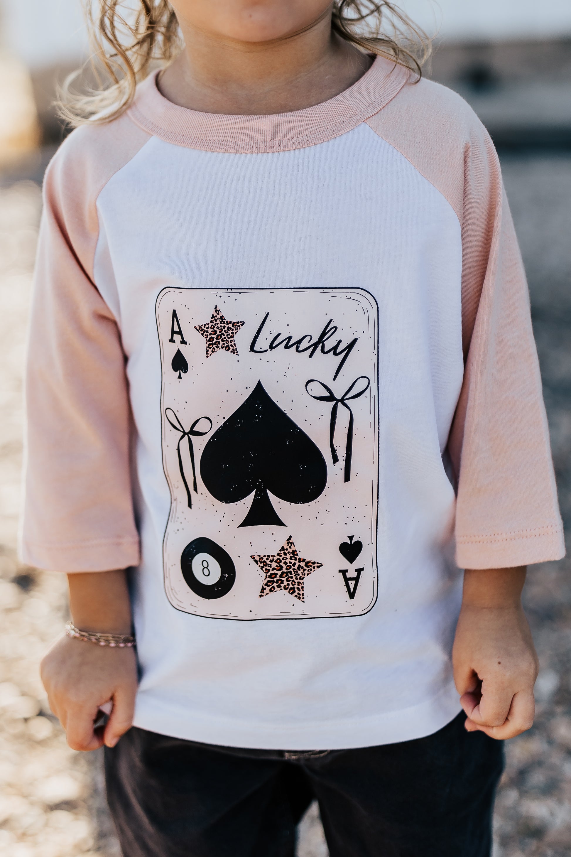 LUCKY CARD BASEBALL SLEEVE TEE