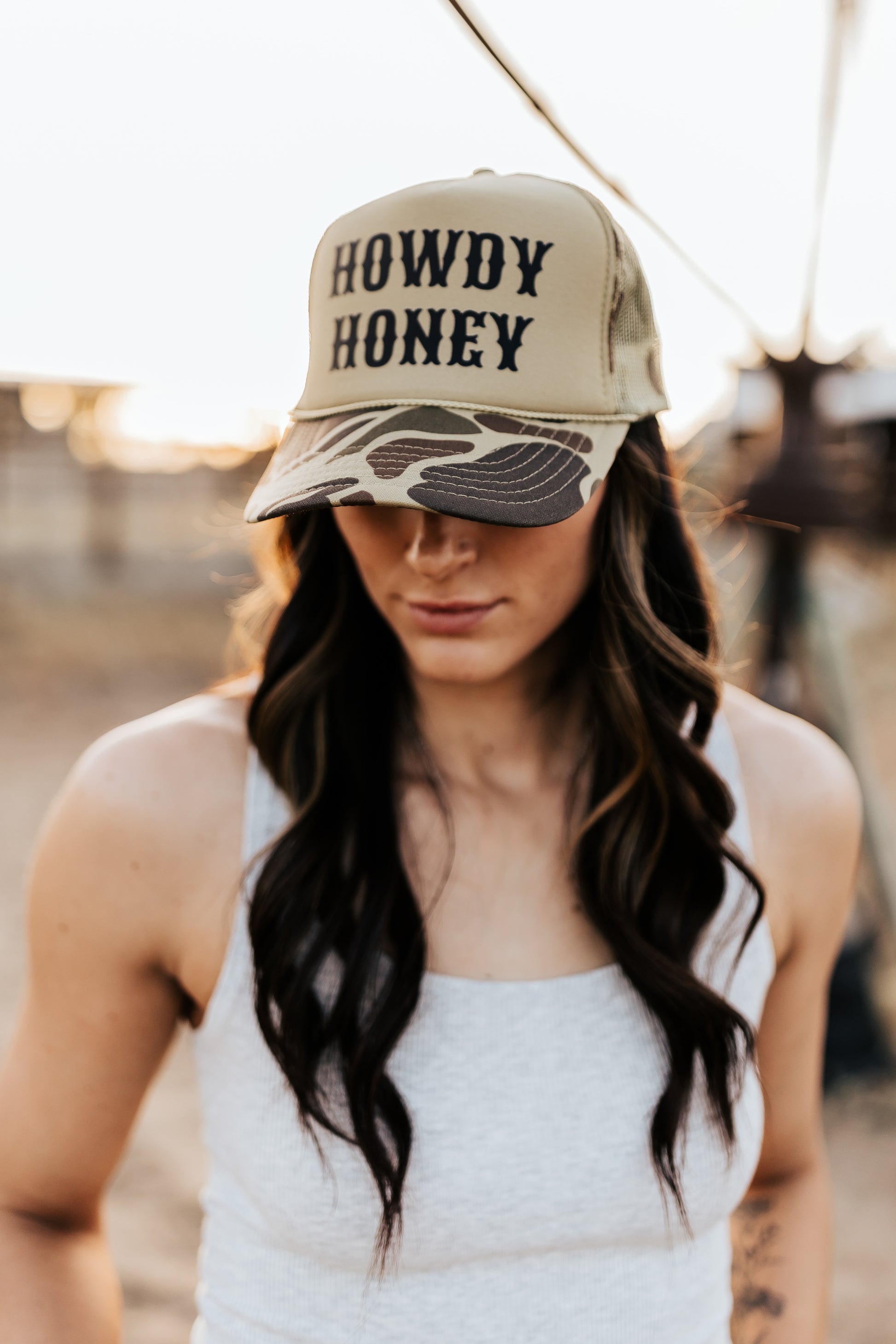 HOWDY HONEY CAMO TRUCKER HAT