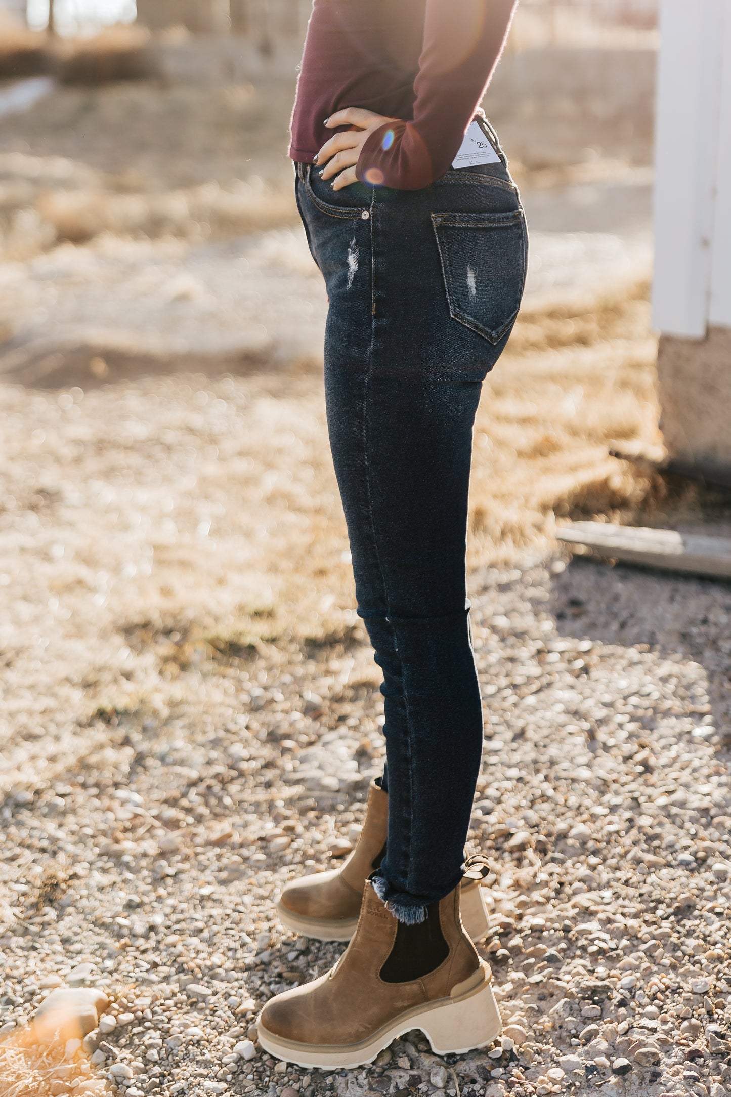 KANCAN DARK WASH SKINNY JEANS