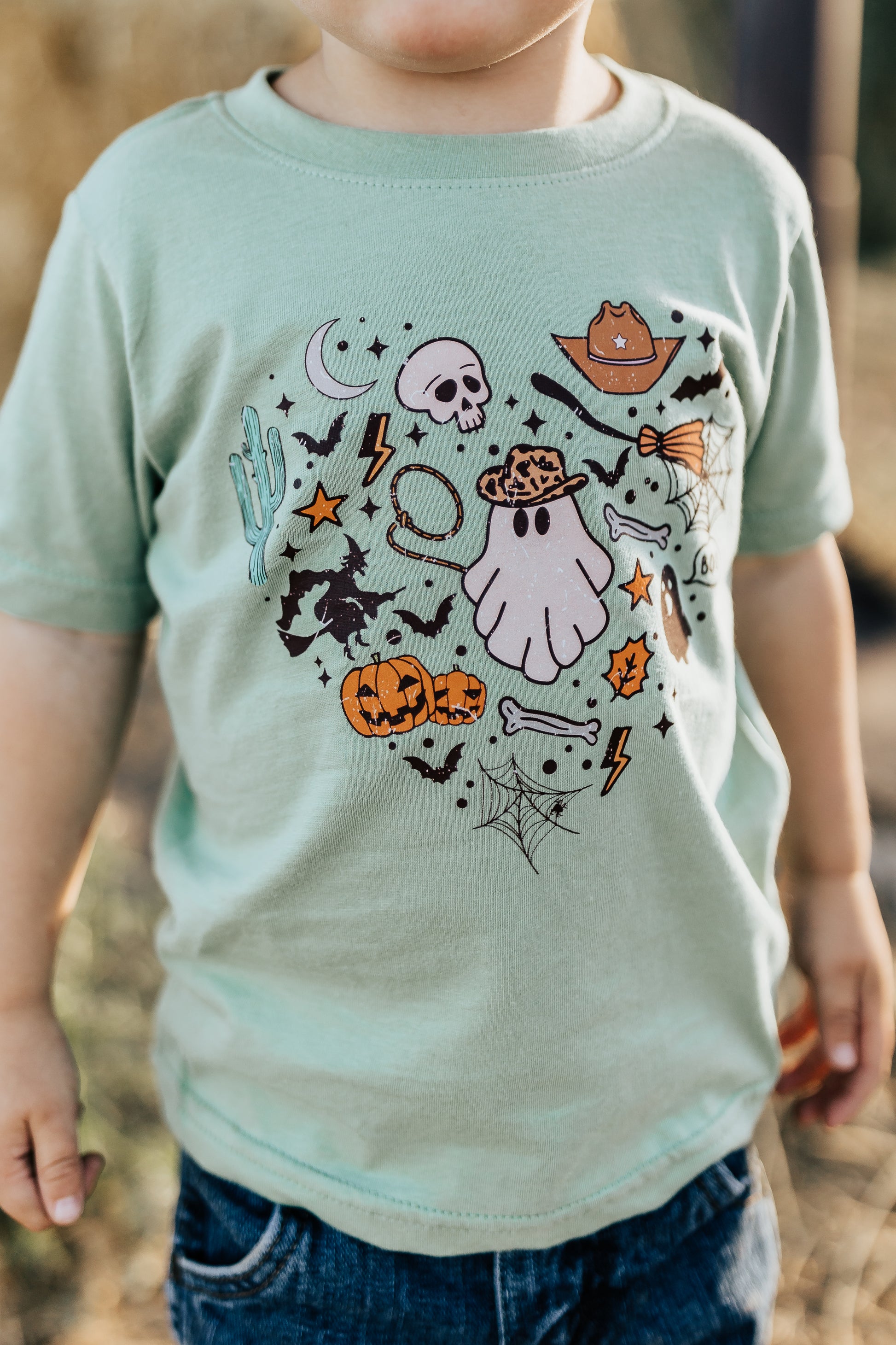 HALLOWEEN HEART GHOST
